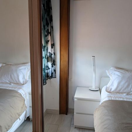 Free Wifi -Estrela Lapa- Tram 28 Leilighet Lisboa Eksteriør bilde